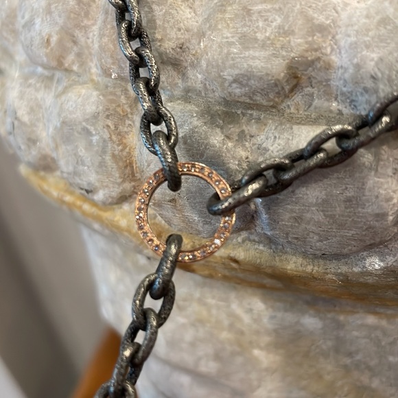 Gorgeous hammered chain necklace with Tahitian pearl and rose gold/diamond - Picture 9 of 10